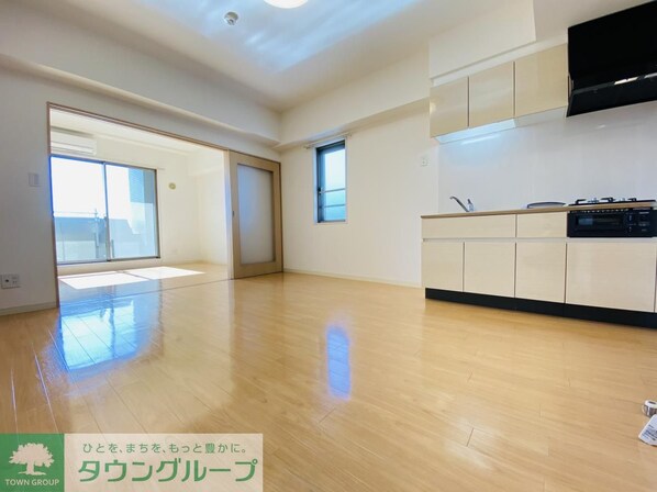 カスタリア志賀本通の物件内観写真